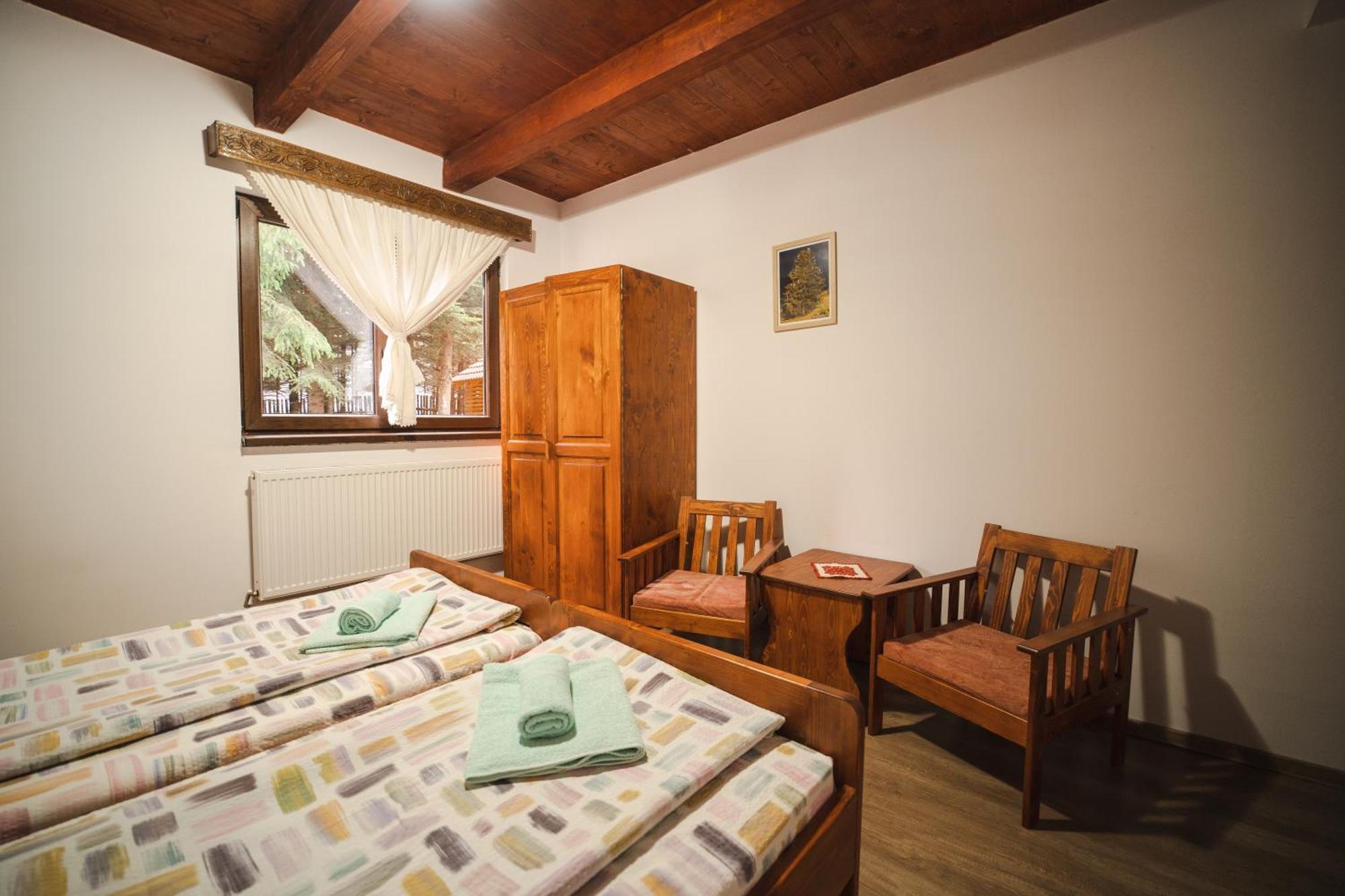 Csaloka Kulcsoshaz Villa Harghita-Băi Eksteriør billede