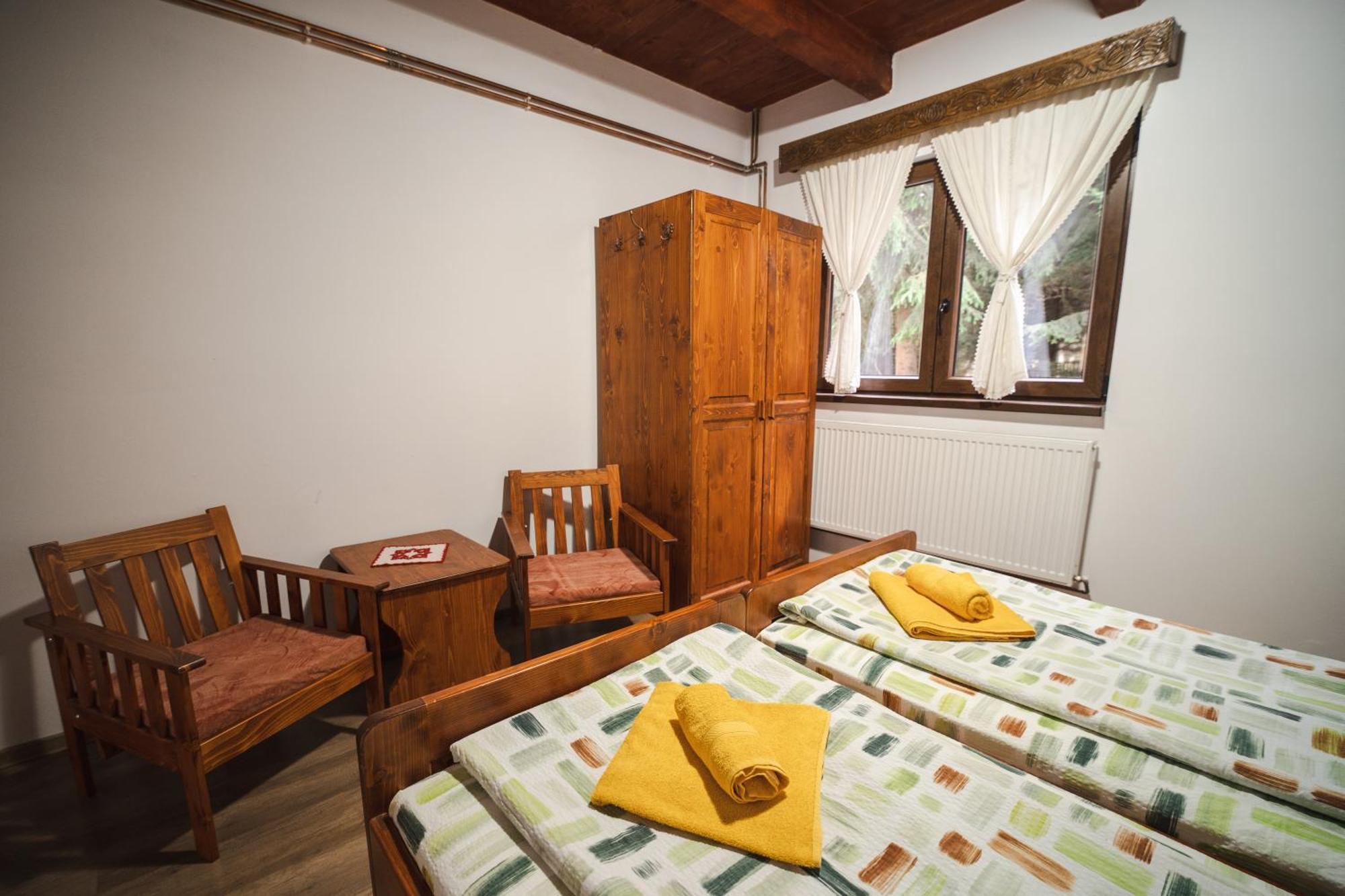 Csaloka Kulcsoshaz Villa Harghita-Băi Eksteriør billede